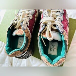 Little time of use since they were too big for me